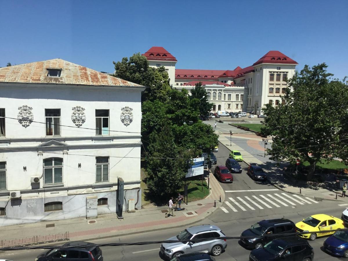 White Dream Suites Jászvásár Kültér fotó