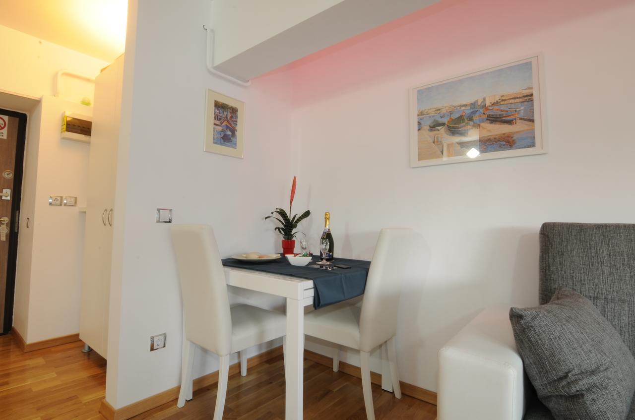 White Dream Suites Jászvásár Kültér fotó