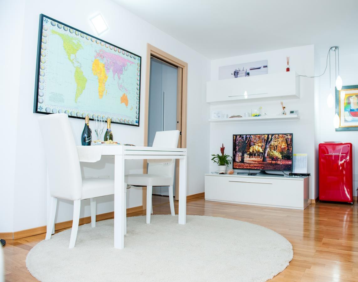 White Dream Suites Jászvásár Kültér fotó