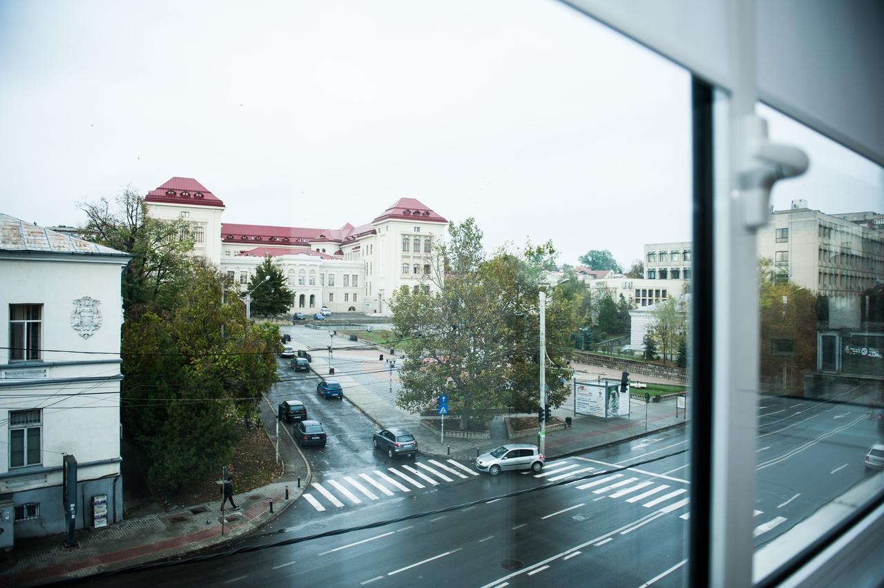 White Dream Suites Jászvásár Kültér fotó